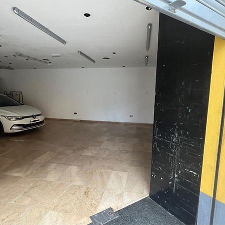 Hostal Tarres Anglés Екстериор снимка
