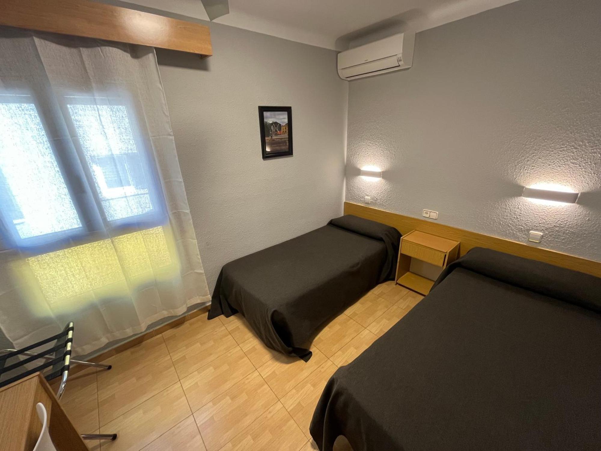 Hostal Tarres Anglés Стая снимка